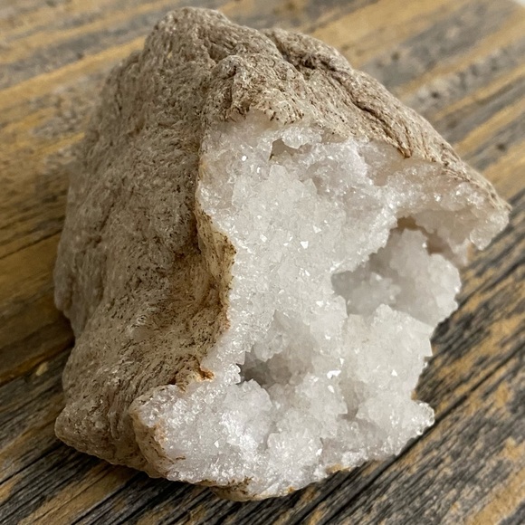 Decorative half geode - Picture 8 of 8